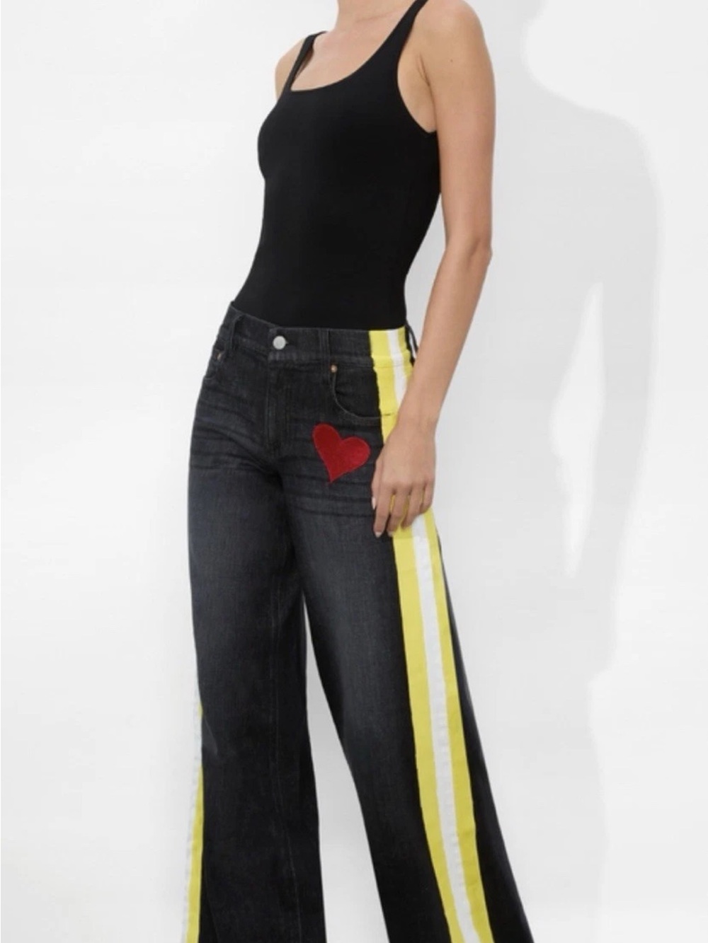 Alice + Olivia Trish Painted Embellished Charcoal Baggy Jeans 27 NWT $595